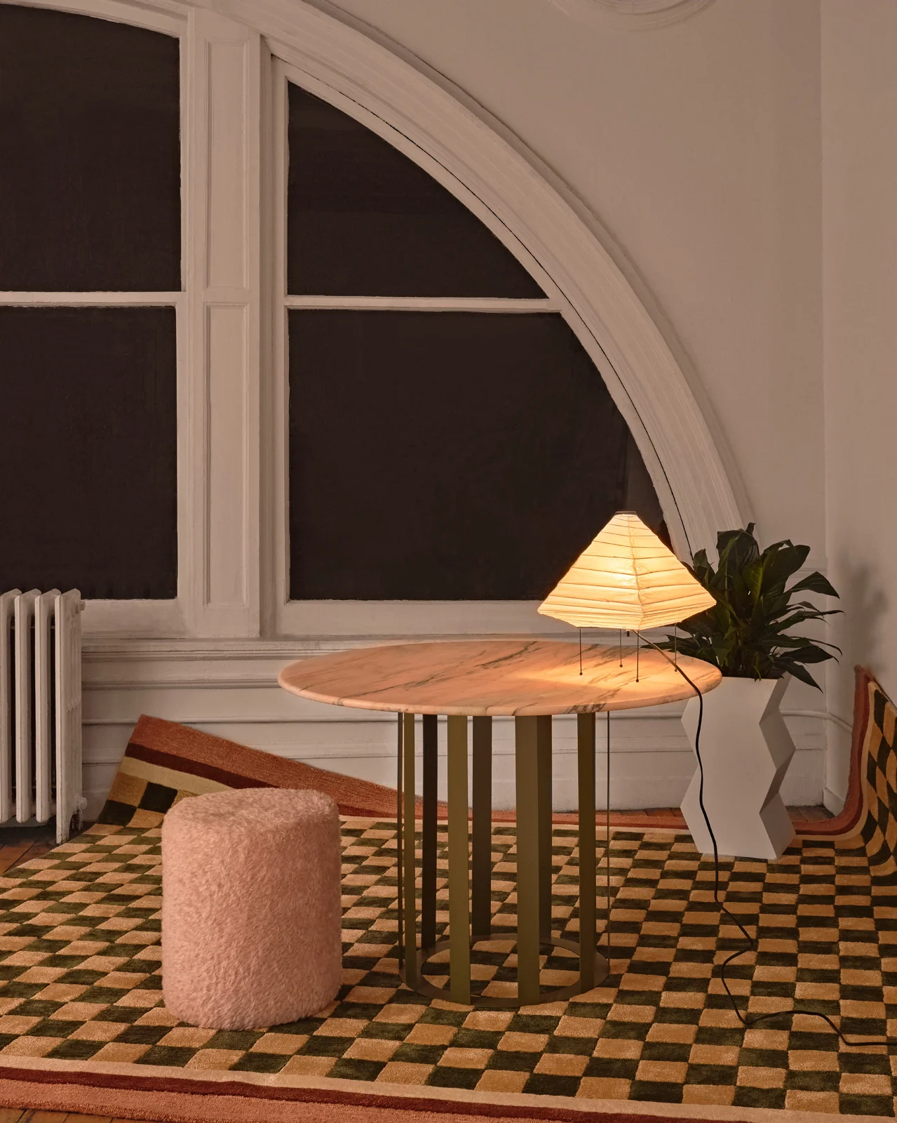 Flux Round Dining - Image 3